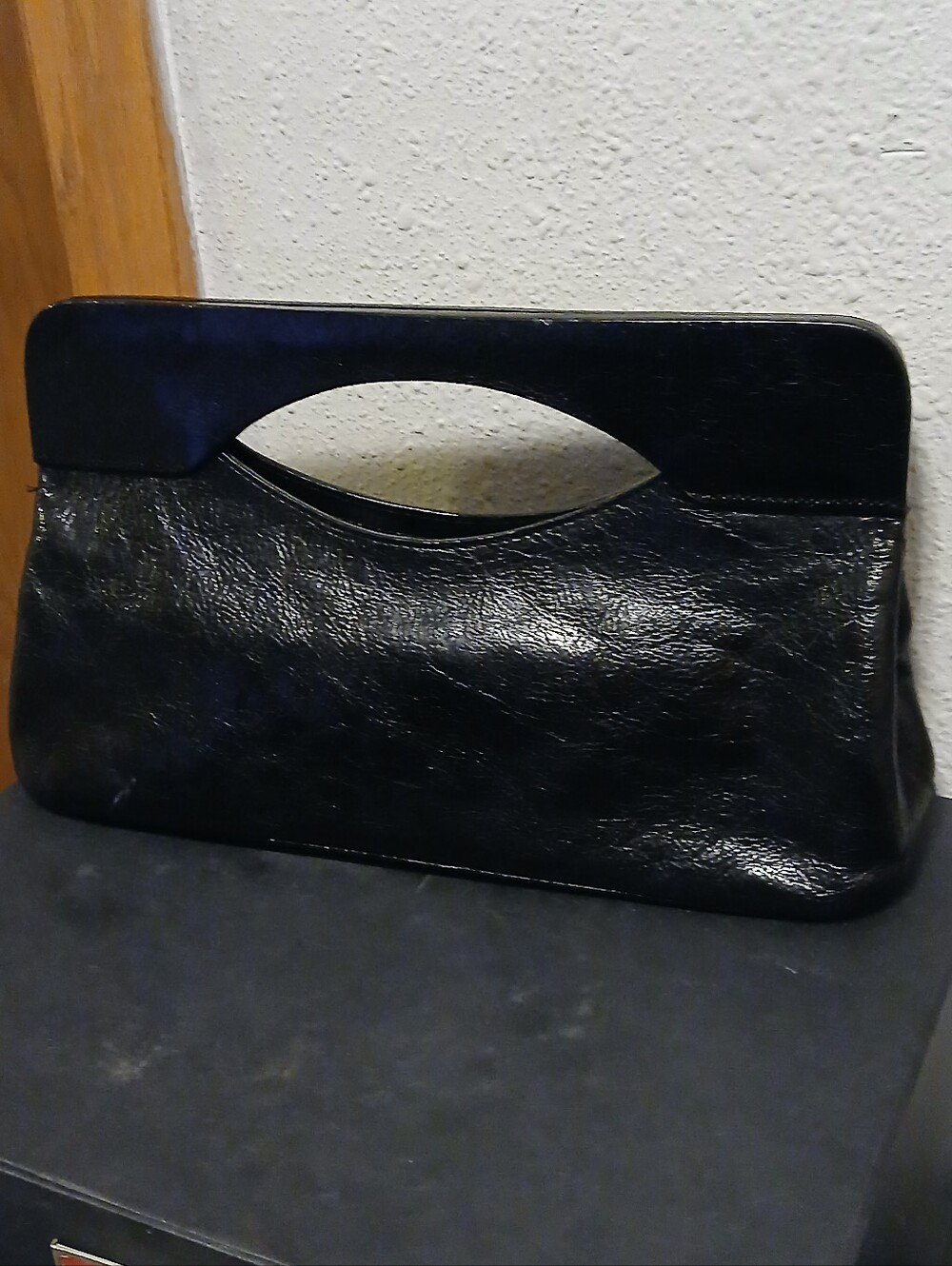 Wilsons Leather Pelle Studio Black Leather Cutout Handle Clutch Bag